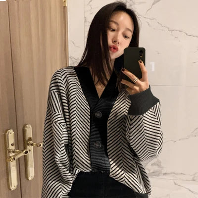 Autumn Winter Fashion Striped Cardigan Sweater Women Knitted Coats Female Long Sleeve Casual Knit Jacket Cardigans Tops Knitwear