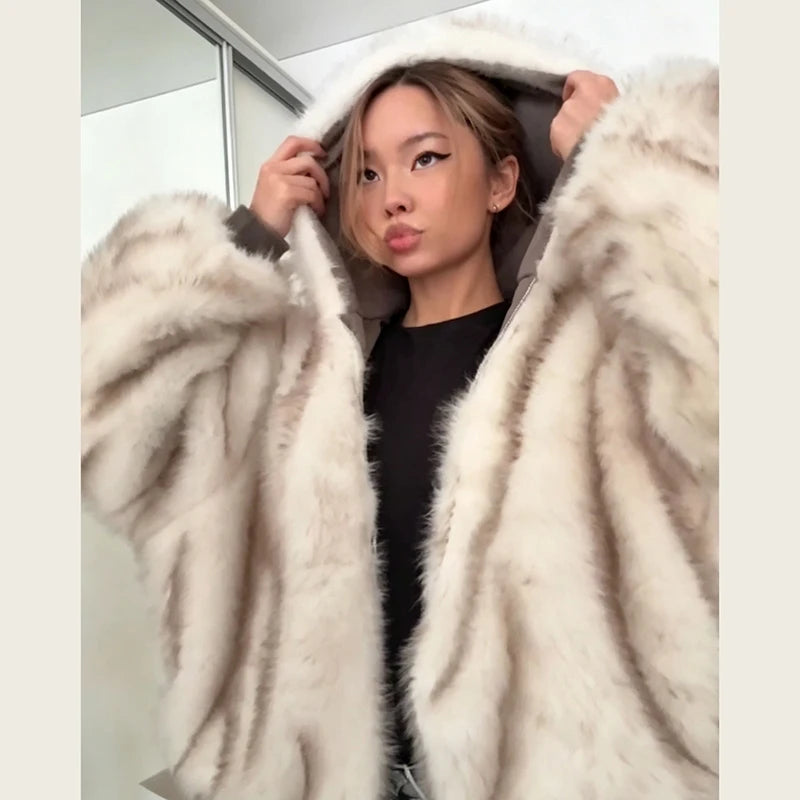 Women's Reversible Faux Fur Jacket Warm Fur Trim Hooded Oversized Puffer Coat Batwing Sleeves Zipper Loose Winter Lady Outerwear
